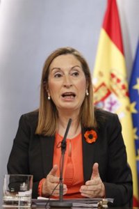 Ana Pastor afirma que no se suprimirá línea ferroviaria alguna en CyL sino que se "reestructurarán y reordenarán"