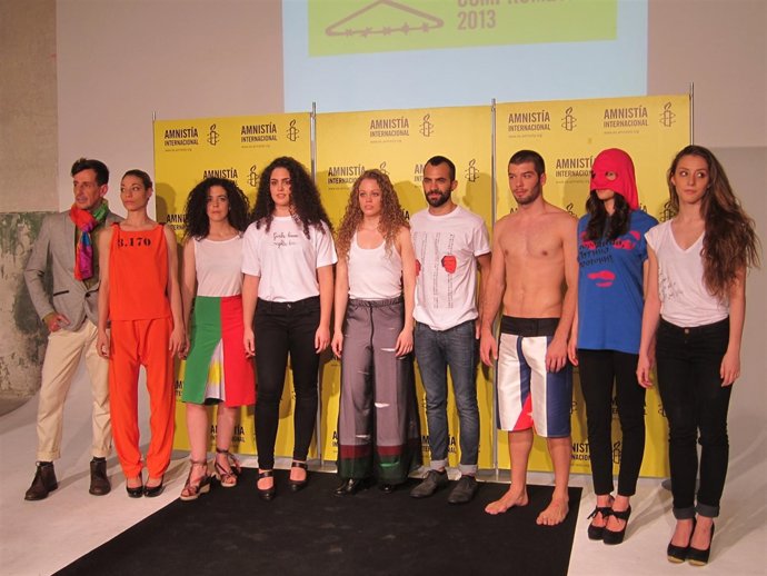 COLECCIÓN ROPA COMPROMETIDA 2013