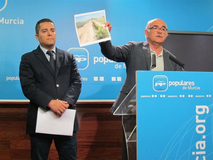 Cano y Garre, en la rueda de prensa