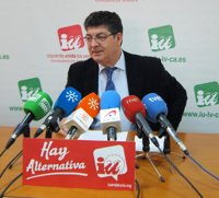 Valderas: "La Junta revocará la Medalla a Isabel Pantoja en cuanto la sentencia sea firme, pero lo merecería hoy mismo"