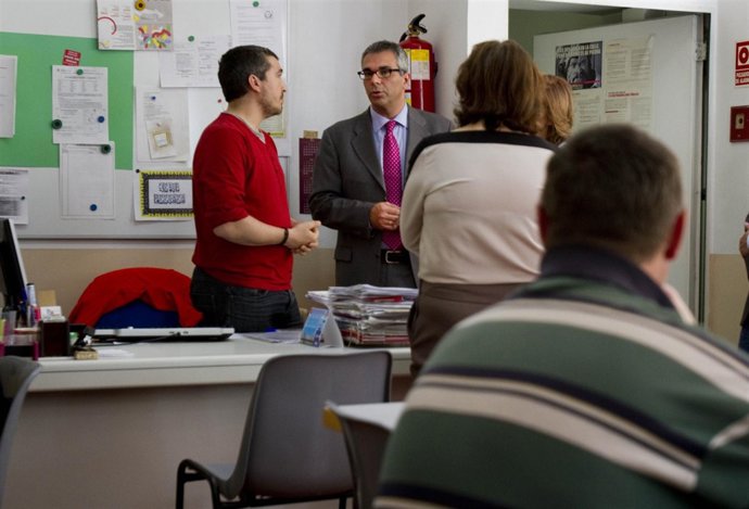 Carlos Izquierdo, Comunidad de madrid
