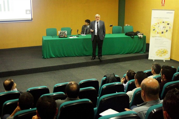 Seminario sobre seguridad industrial