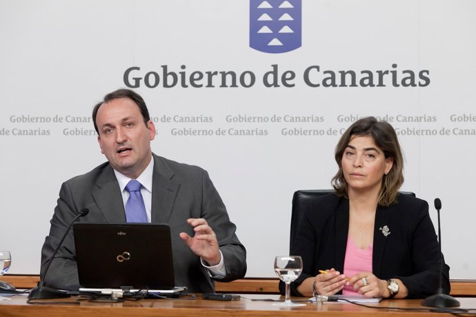 Ricardo Fernández y María Méndez, en rueda de prensa