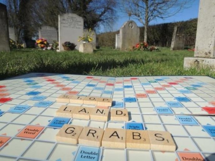 Campaña a favor del fin del acaparamiento de tierras