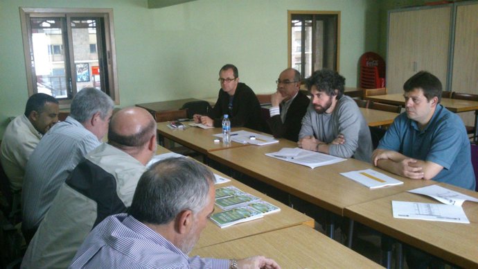 El BNG se reúne con el sindicato ferroviario