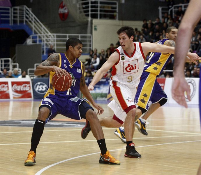 Blancos de Rueda Valladolid  Cai Zaragoza 