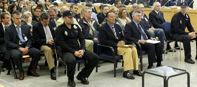 Julián Muñoz y Juan Antonio Roca en el juicio Saqueo 2