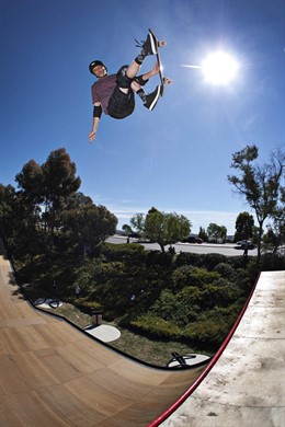 El skateboarder Tony Hawk