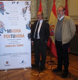 El alcalde de Valladolid, junto al representante vecinal de Parque Alameda