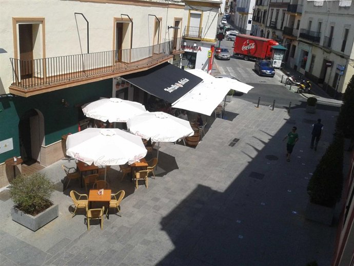 Imagen de terrazas en Alcalá de Guadaíra (Sevilla). 