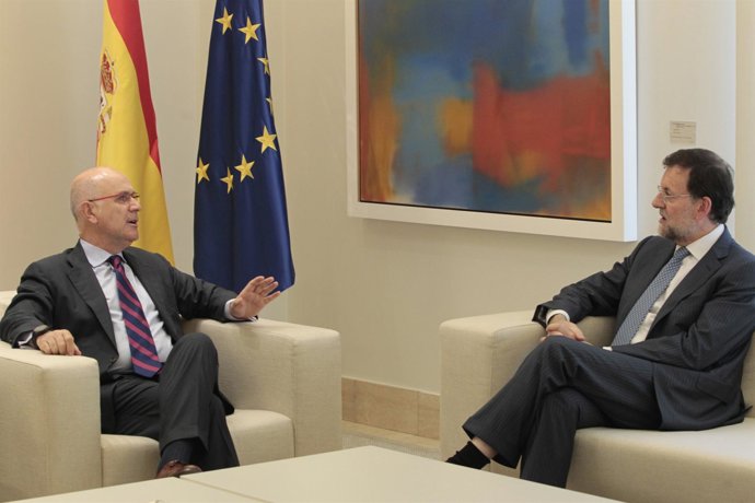 Rajoy Recibe A Duran En La Moncloa