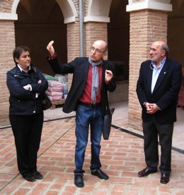 El alcalde de Calatayud ha visitado este viernes el Seminario de Nobles