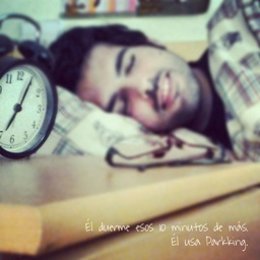 Imagen del cartel del joven emprendedor murciano Santiago Morales Díaz