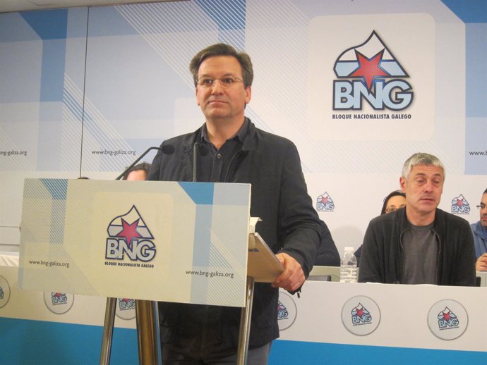 El portavoz nacional del BNG, Xavier Vence, en rueda de prensa