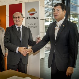  El Presidente De Ecuador; Rafael Correa, Visita Repsol