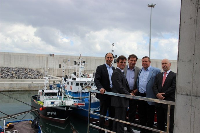 Inauguración lonja puerto de Laredo