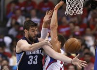 Los Clippers golpean primero