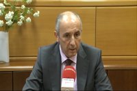 Erkoreka cree "llamativo" que la candidatura para liderar el PSOE "se centre entre vascos", en alusión a López y Madina