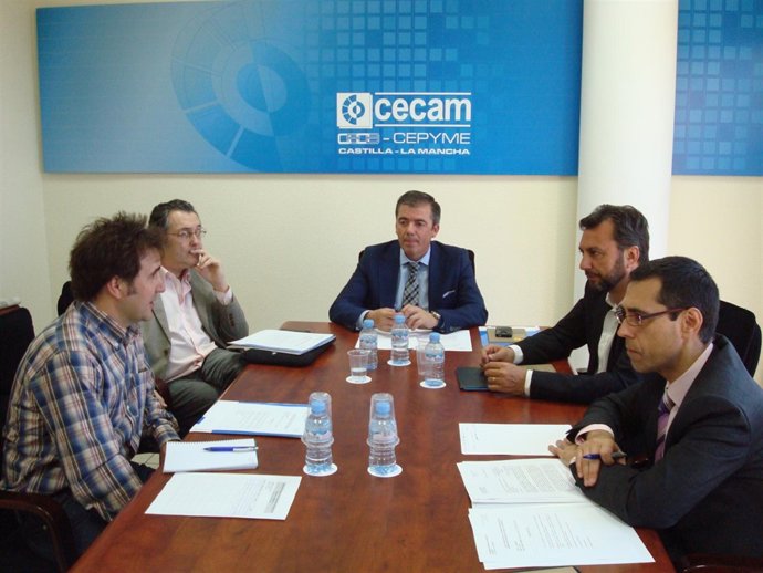 CECAM empresas diseño