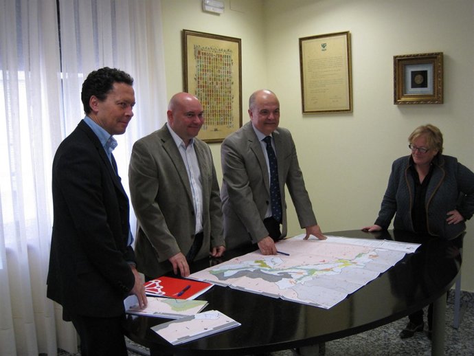 Rafael Araujo, Ismael Pastor, Luis Zarraluqui, y María Carmen Barricarte.