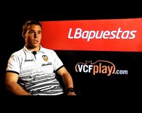 Bernat (Valencia): "El partido contra la Real Sociedad va a decidir muchas cosas"