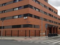 El precio de la vivienda libre cayó un 0,8% en el trimestre y un 7,9% en el último año, según Fomento