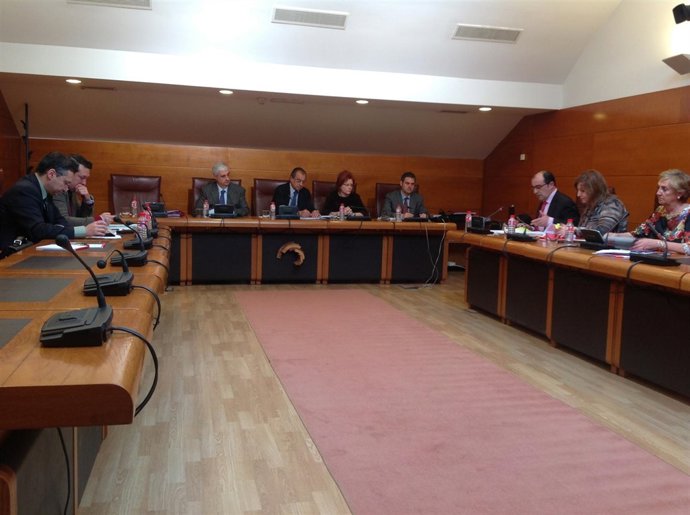 El director económico-financiero de Cantur, en la comisión de investigación