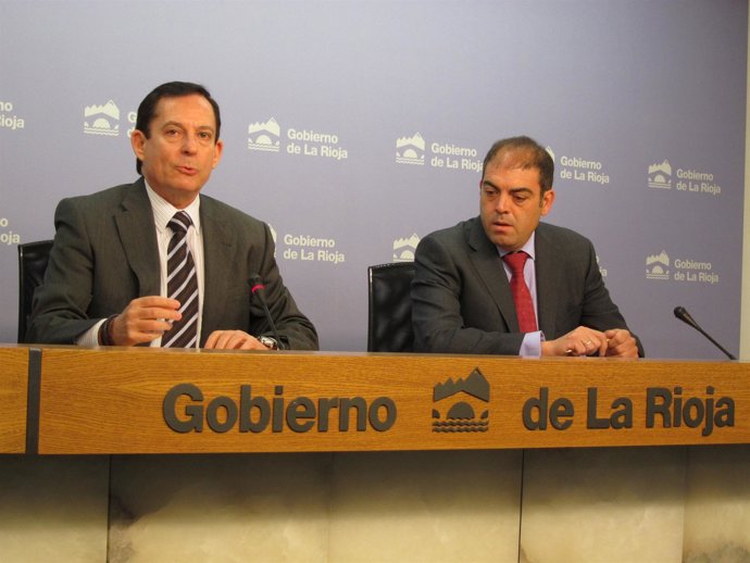 Erro y Lorenzo Amor, presidente de ATA en rueda de prensa