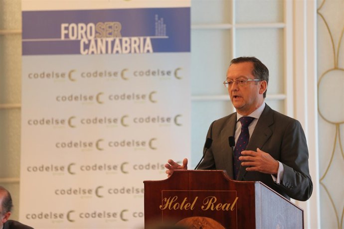 El exconsejero de Sanidad y director de Roche, Jaime del Barrio, en el Foro Ser 