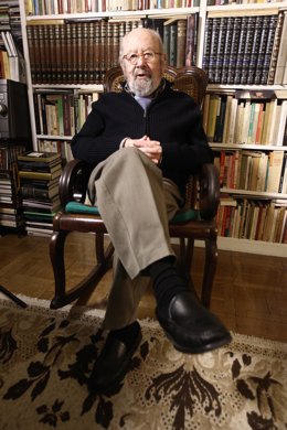 Caballero Bonald recibe el Premio Cervantes