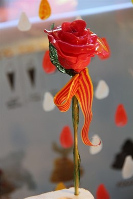 Rosa de azúcar de Sant Jordi