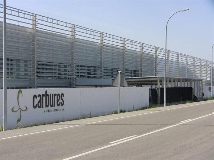 Carbures Airport
