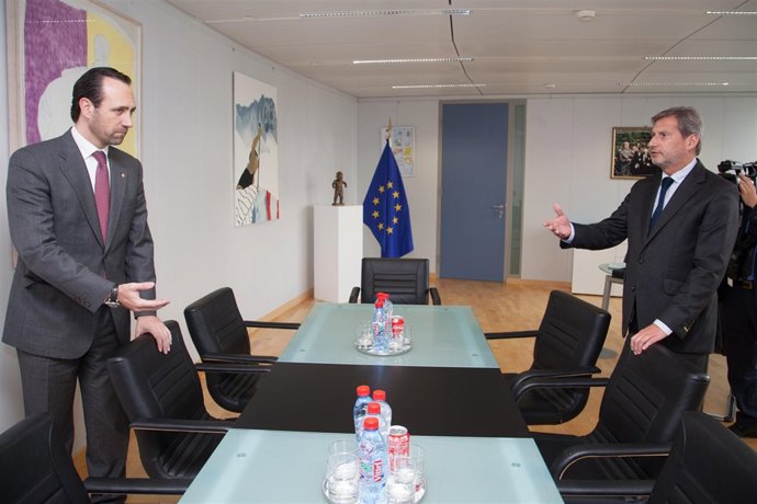 José Ramón Bauzá y Johannes Hahn