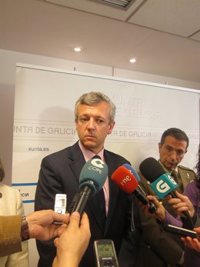 Rueda ve "bochornoso" el "espectáculo" de Beiras en el Parlamento y rechaza las "amenazas" al presidente de la Xunta