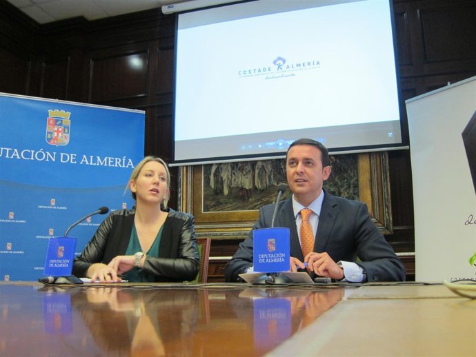 Natalia Díaz y Javier Aureliano García 
