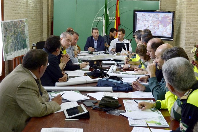 Efectivos en reunión de preparación del Plan Romero de Sevilla