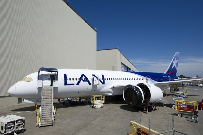 Boeing 787 (LAN Airlines)