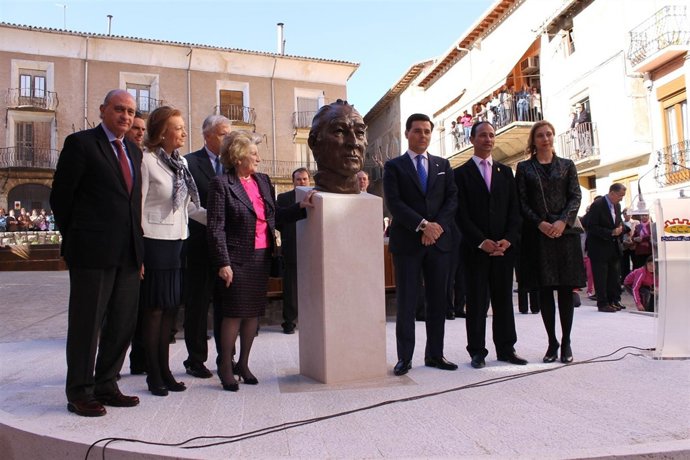 Daroca ha rendido homenaje esta tarde a Antonio Mingote
