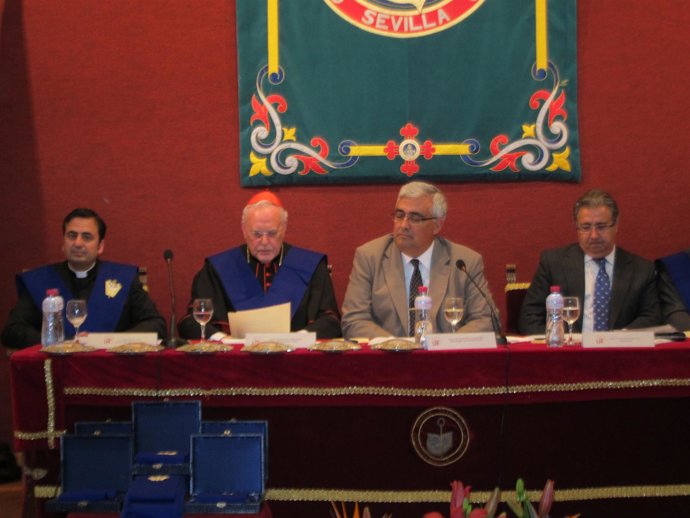 Amigo Vallejo tras su lección magistral.