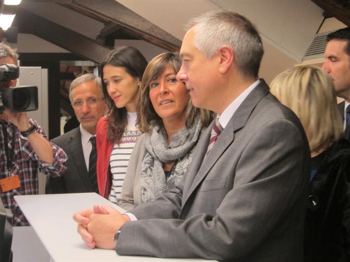 P.Navarro, N.Marin y N.Parlón, PSC