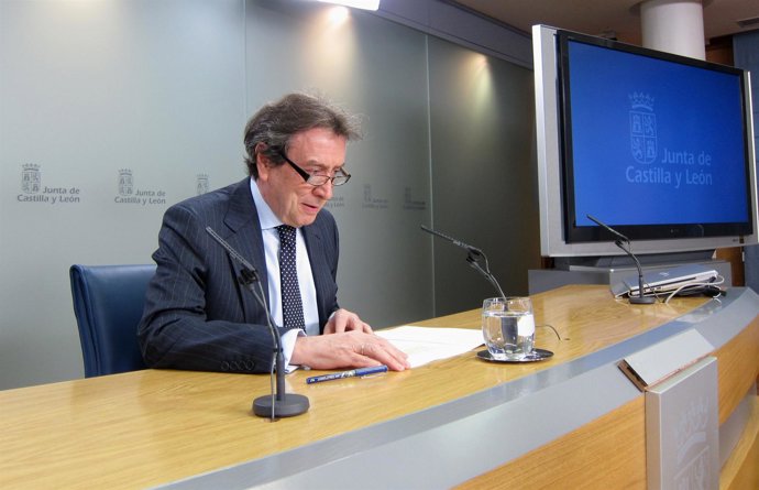 De Santiago-Juárez en la rueda de prensa posterior al Consejo de Gobierno