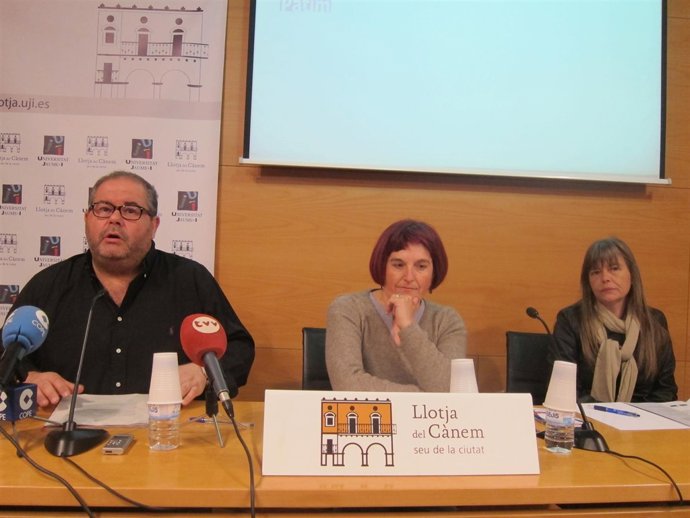 El presidente de Patim presenta la memoria de 2012.