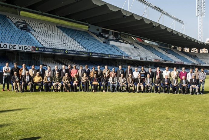 Aficionados del Celta en la entrega de Insignias de Oro