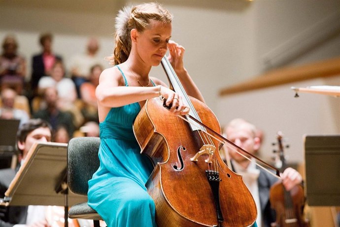 La OV y Sol Gabetta interpretan a Shostakóvich en el Palau 