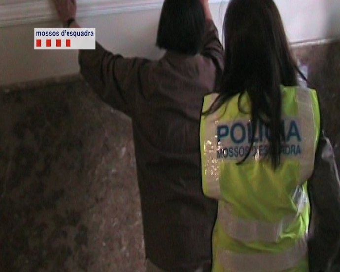 Arresto de una mujer que robaba a ancianos