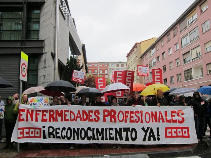 Concentración de CCOO en el Día Internacional de la Seguridad en el Trabajo