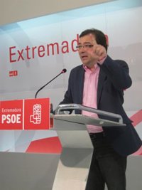 Vara sostiene que las medidas del Consejo de Ministros de este viernes traerán "más paro" si siguen en la "misma línea"