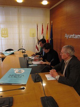 Tomás, Montes y Pérez Pastor, en la presentación
