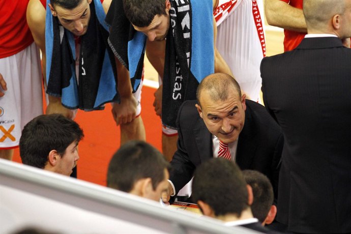 J. Ponsarnau entrenador Bruxa DOr