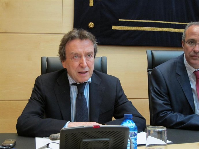 De Santiago-Juárez durante la comparecencia
